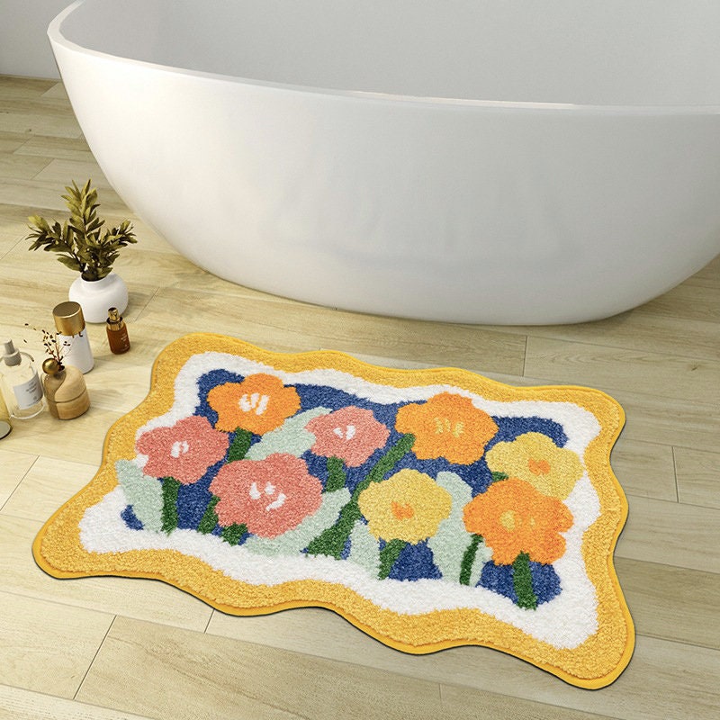 Bunte Blumen Badezimmermatte, Orange Flora Weicher Badezimmerteppich, Gewebte Badematte, Lila Tulpe Wasserabsorbierende Rutschfeste Badematte