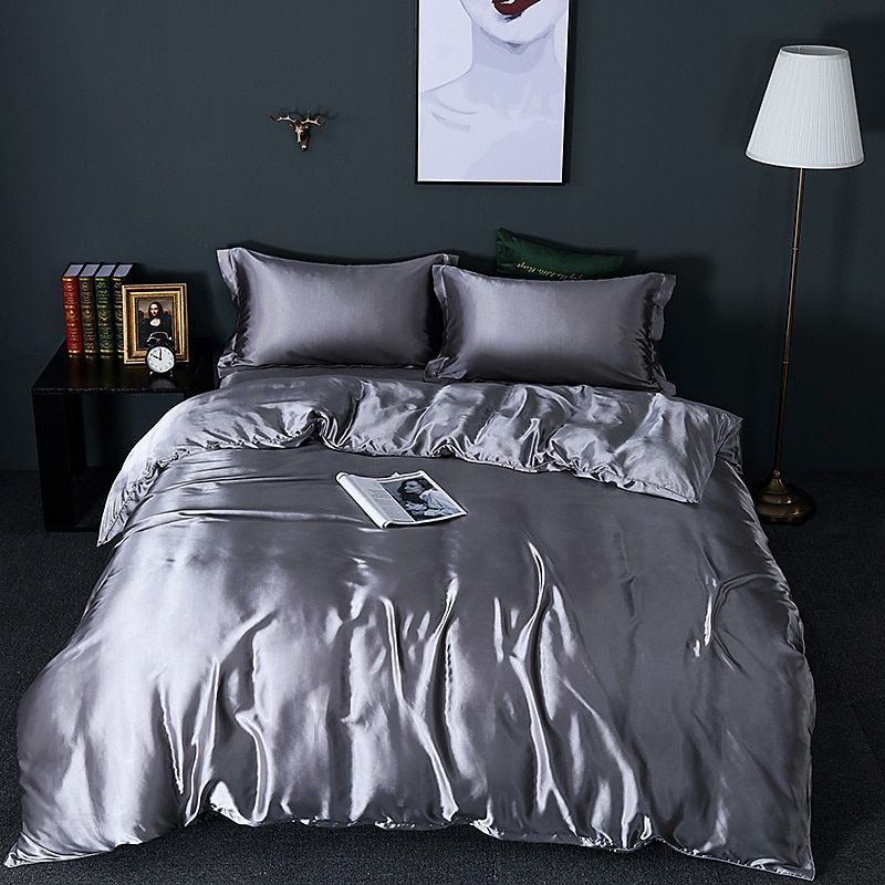 Frendorf | SilkDrea Luxus Satin Bettwäsche Set | 4-teilig | Bettbezug, 2 Kissenbezüge, Spannbettlaken