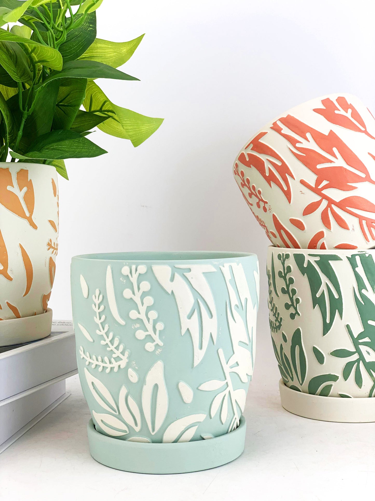 Frendorf | BLAUER KERAMIKPFLANZENTOPF MIT SAUCHE