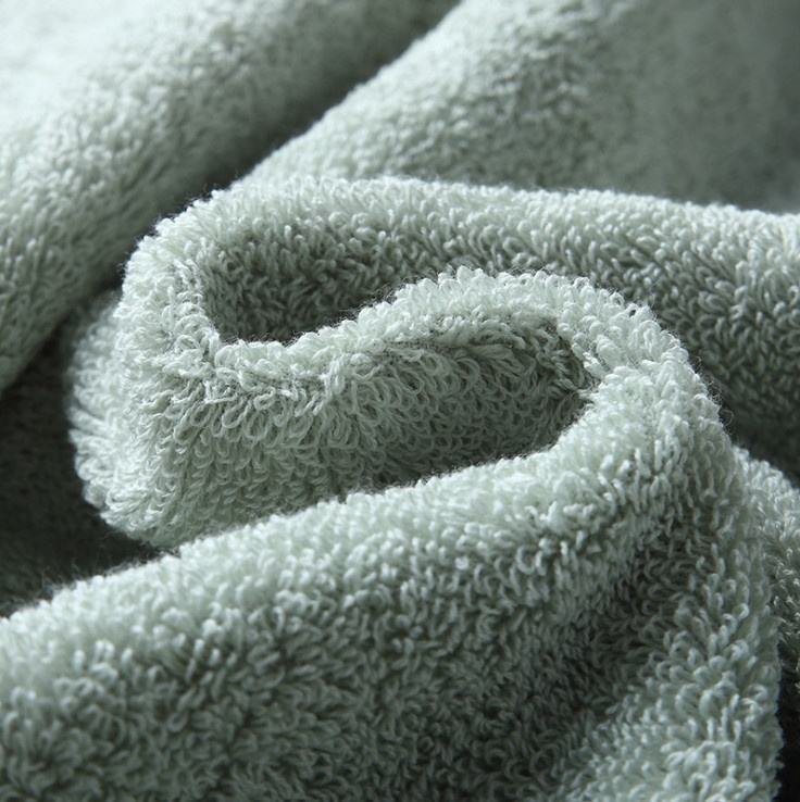 Frendorf | 100% ägyptische Baumwolle Badetuch 70x140cm - grau