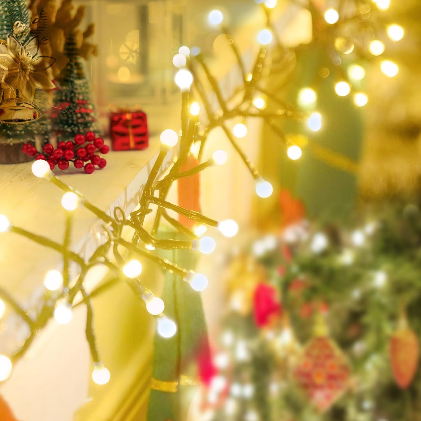 Quntis 400 LED 13FT Cluster Weihnachtslichter Plug-in, Blau & Gelb Globe Weihnachtslicht Dekoration für Innen Außen Weihnachtsbaum Schlafzimmer Hochzeit Party (8 Funkelmodus, anschließbar, wasserdicht)
