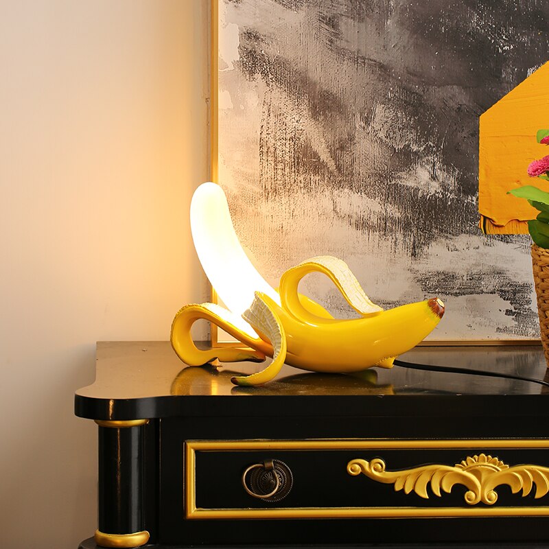 Frendorf | GoldenGlow Art Deco Tischlampe | Banane Design | Modern & Stilvoll | Elegante Beleuchtung