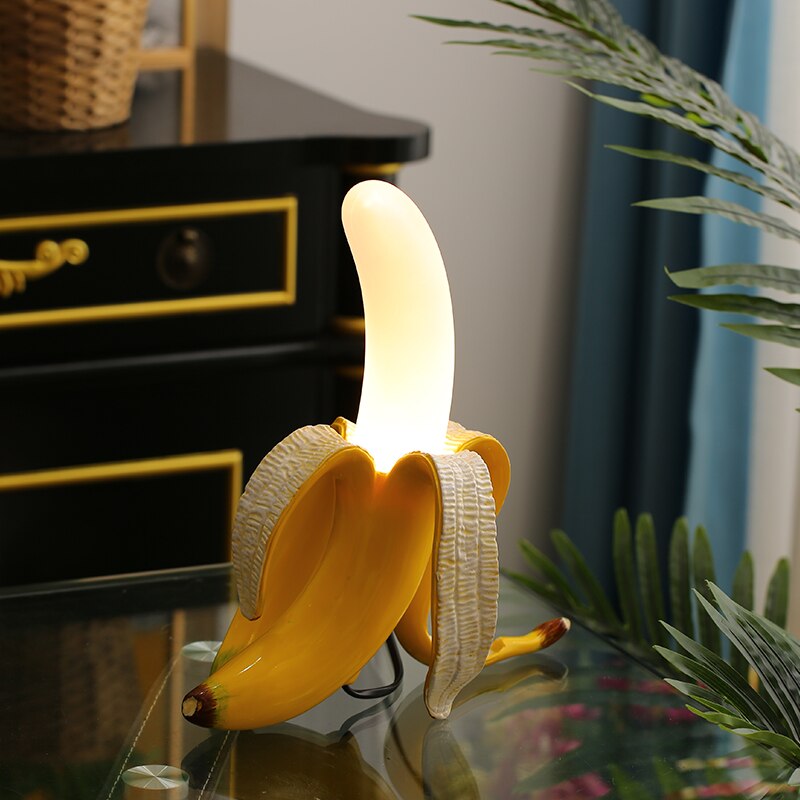 Frendorf | GoldenGlow Art Deco Tischlampe | Banane Design | Modern & Stilvoll | Elegante Beleuchtung
