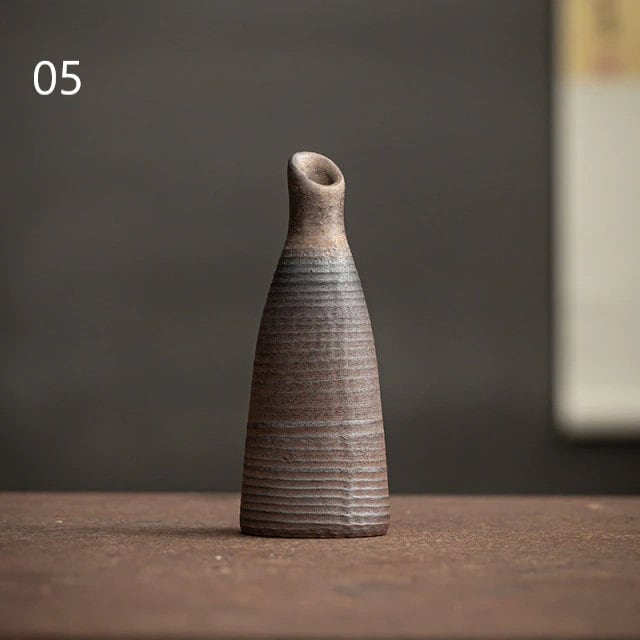 japanische Keramikvasen