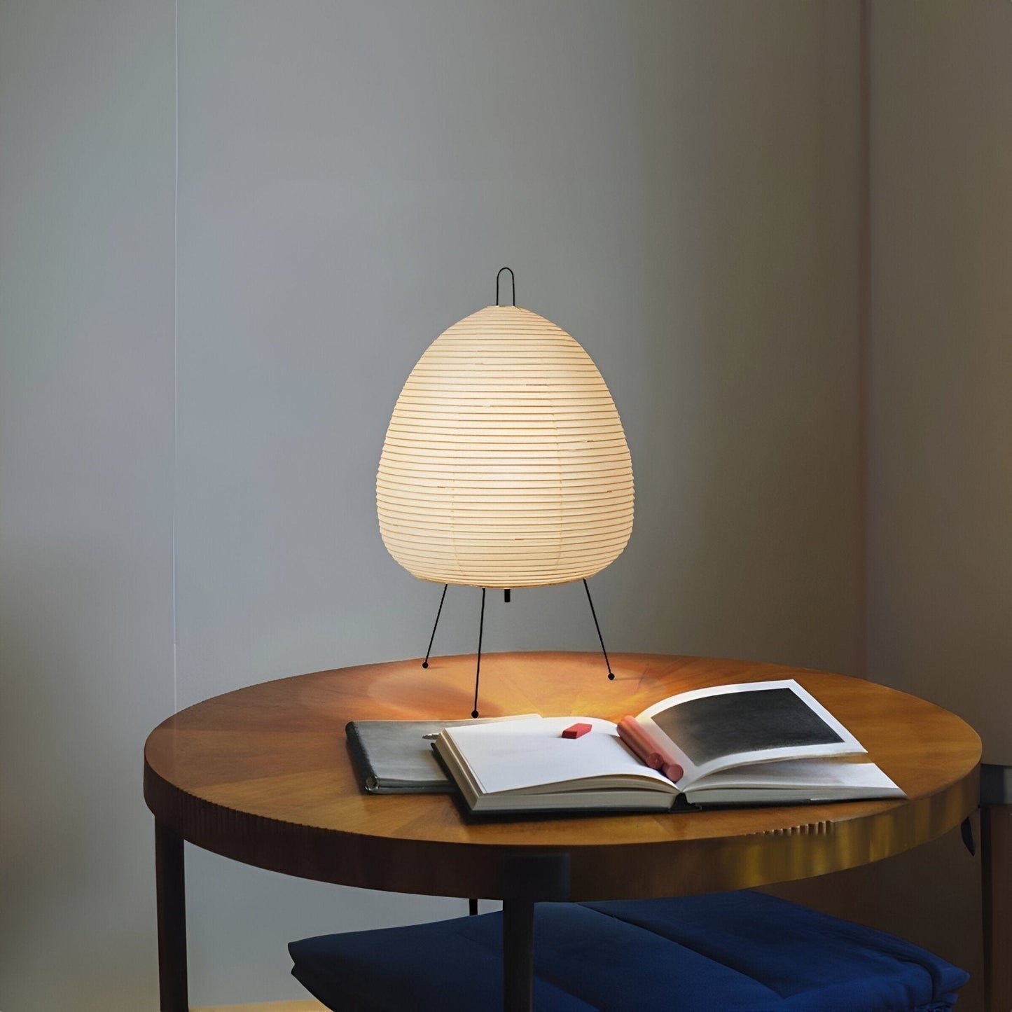 ZenLoom – Luxuriöse Tischlampe mit japanischem Wabi-Sabi-Design für sanftes Licht