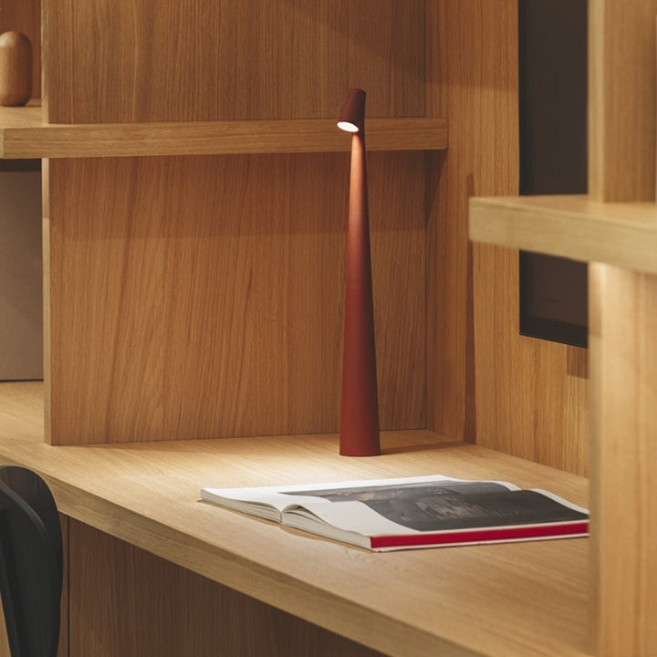 Frendorf | LumiSculpt Moderne LED Tischlampe | Skulpturales Design | Dimmbares Stimmungslicht | Perfekt für Zuhause & Büro