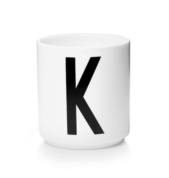 Frendorf | Personalisierter A-Z Becher Porzellan klassisch von Design Letters!