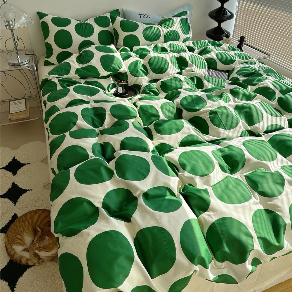 Grünes großes Polka-Punkt-Bettwäsche-Set
