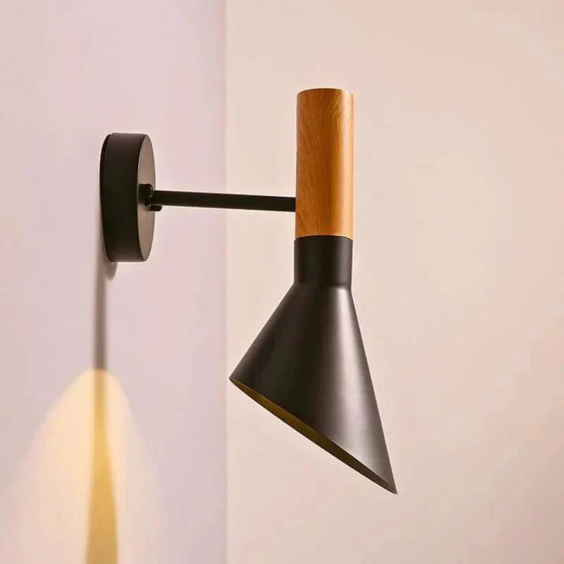 Frendorf | Diese vielseitige Lampe, um Ihren Raum mit Liebe zu erleuchten