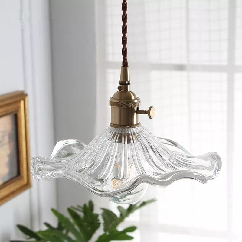 Frendorf | Hellen Sie Ihr Zuhause mit der eleganten Leonardo Glas-Pendelleuchte auf