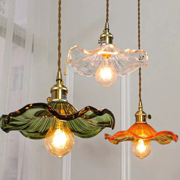 Frendorf | Hellen Sie Ihr Zuhause mit der eleganten Leonardo Glas-Pendelleuchte auf