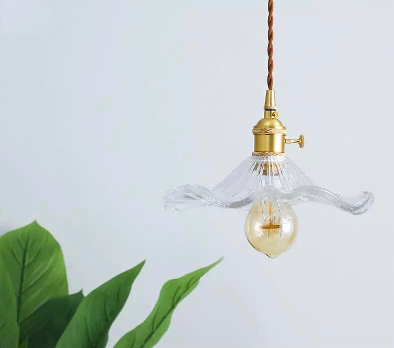 Frendorf | Hellen Sie Ihr Zuhause mit der eleganten Leonardo Glas-Pendelleuchte auf