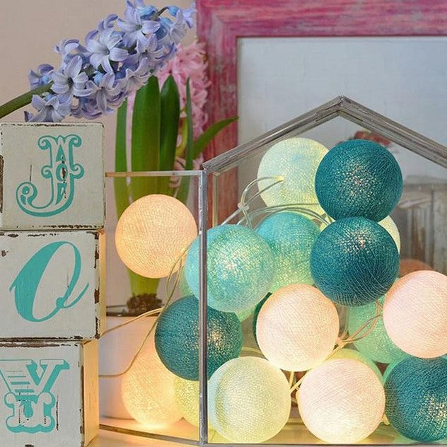 Frendorf | Fröhliche Baumwoll-Lichterkette – LumiBall