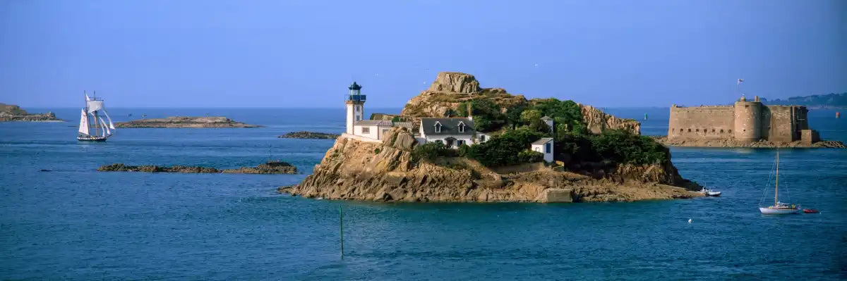 Frendorf | L'ile Louet Leuchtturm und Schloss von Taurus Wandkunst
