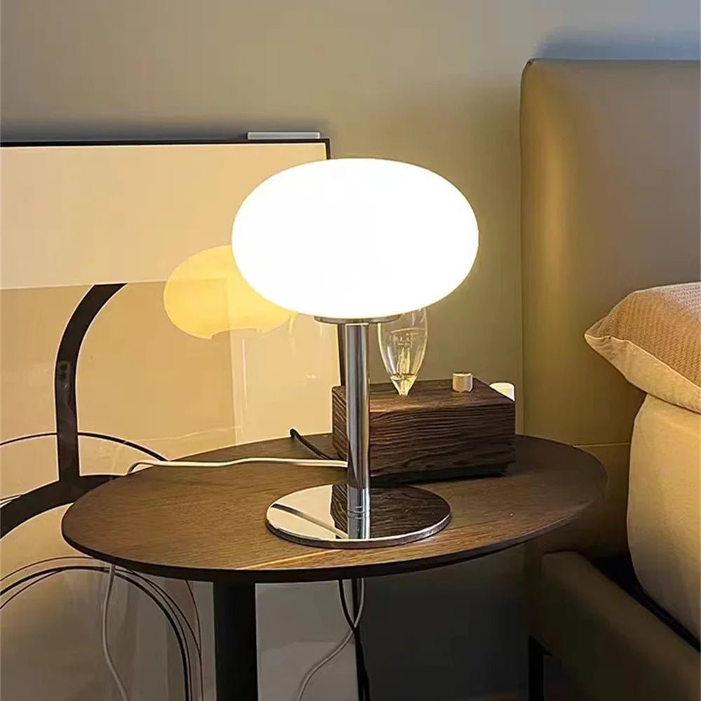 Frendorf | Beleuchten Sie Ihr Interieur mit der schönen Lollipop Bauhaus Tischlampe