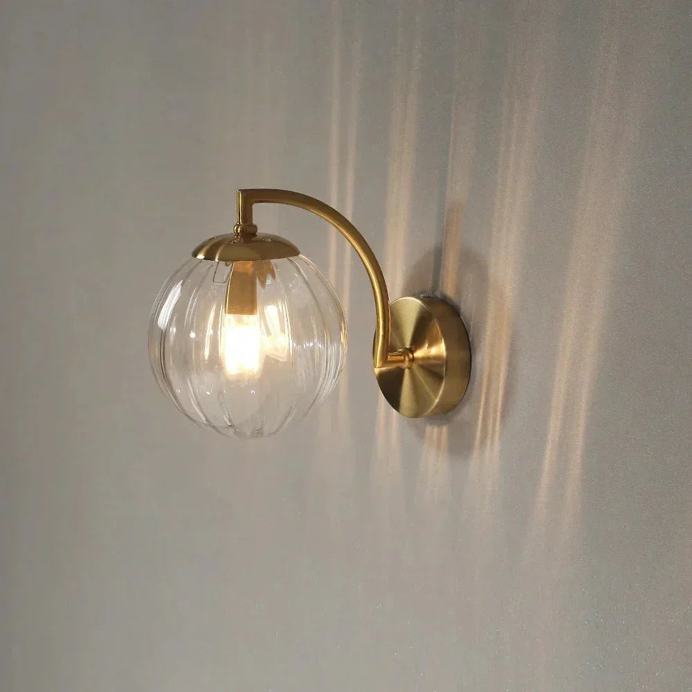 Frendorf | Bringen Sie Eleganz und Stil in Ihr Zuhause mit der modernen Lumicrystal Lampe