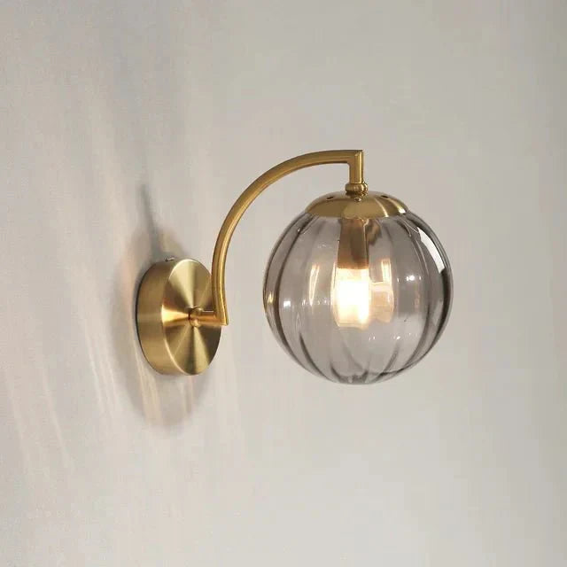 Frendorf | Bringen Sie Eleganz und Stil in Ihr Zuhause mit der modernen Lumicrystal Lampe