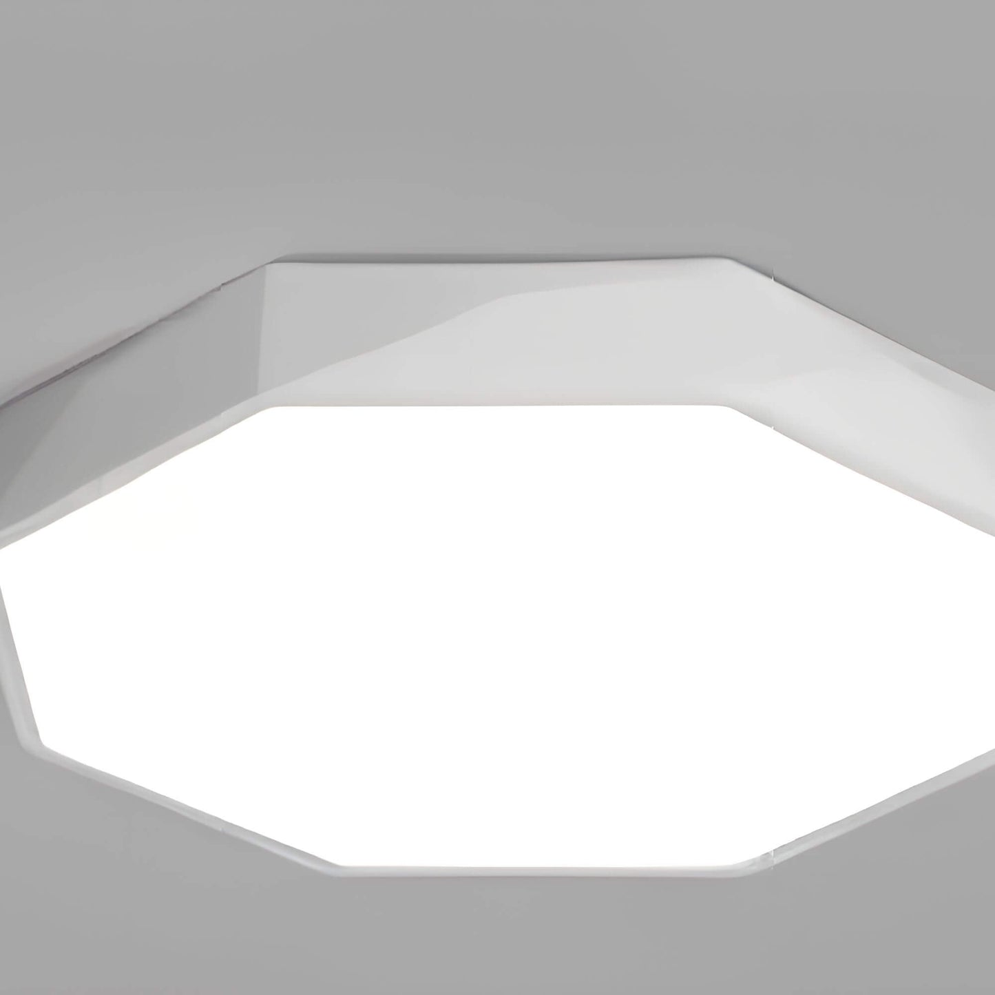 LED-Deckenlampe mit geometrischem Design