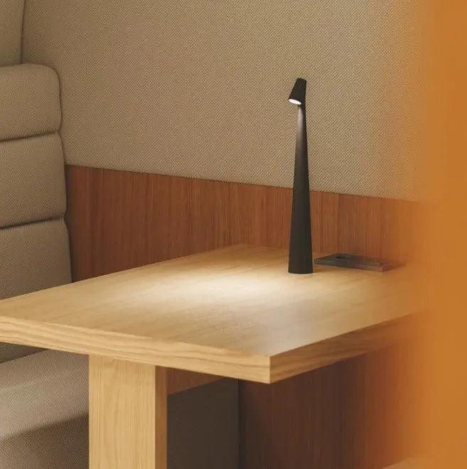 Dorsø - L'ummiere D'apol Tischlampe