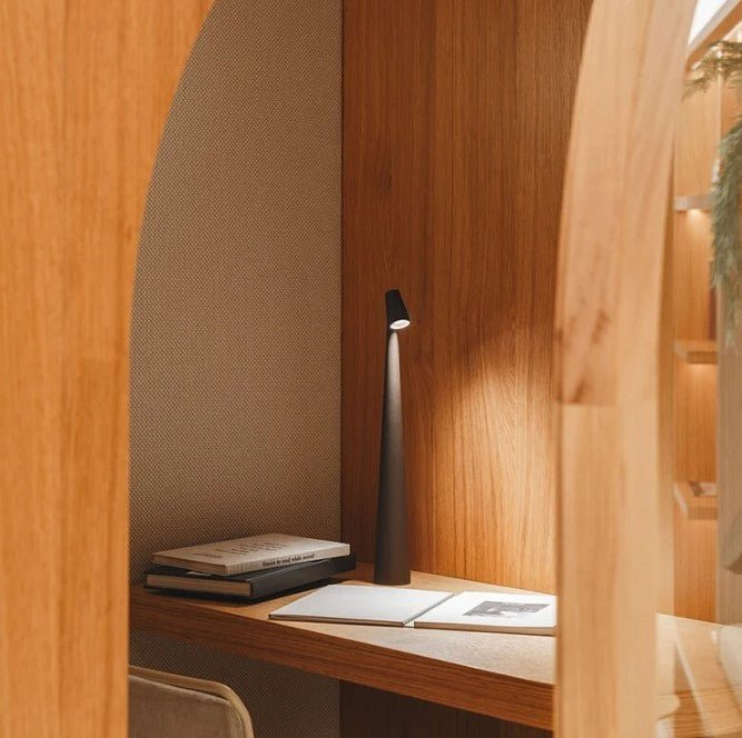 Frendorf | LuminoLite Tragbare LED Tischleuchte | Kabellose Stimmungs- und Leselampe | Perfekt für Innen und Außen | Deko für Zuhause und Büro