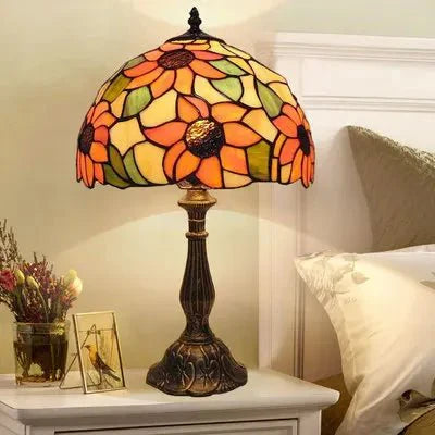 Frendorf | Licht der Liebe: die Tiffany Luxlight Schreibtischlampe für deinen Raum