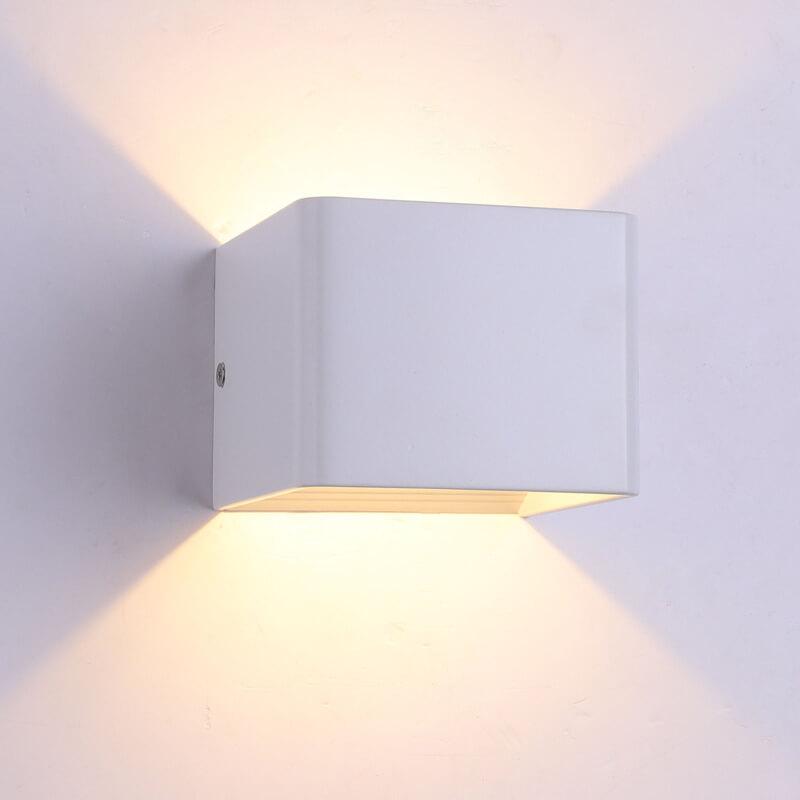 Frendorf | Luxorlight: eine elegante LED Wandleuchte für jeden Raum