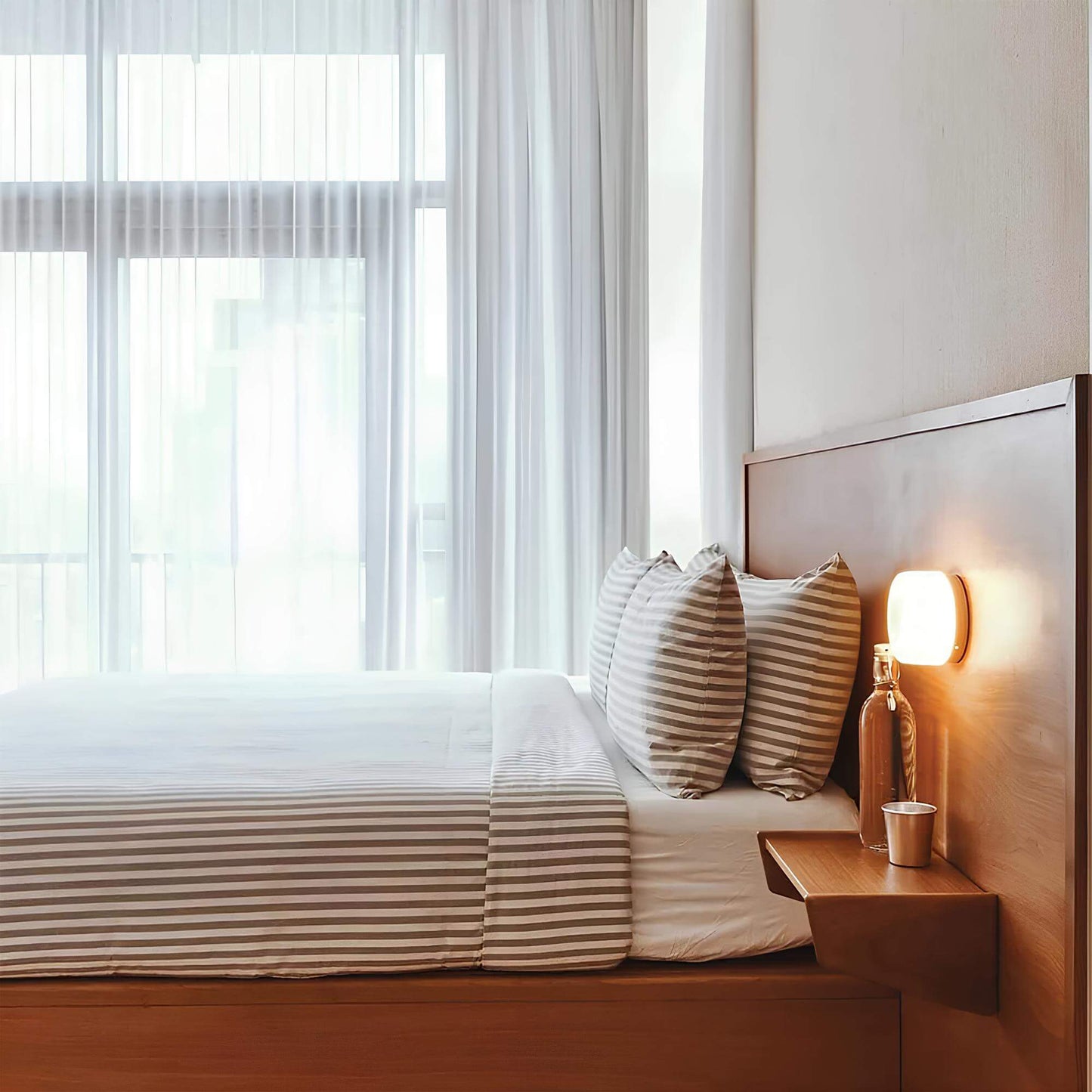 Elegante Wandlampe für zeitgenössisches Interieur