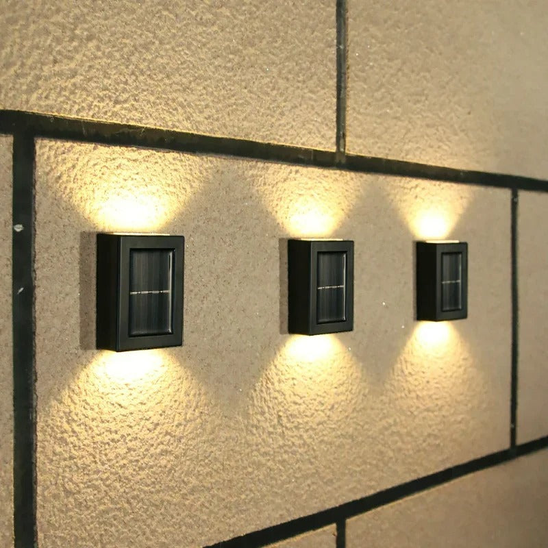 Frendorf | SolarGlow™ LED Solar Wandlampen – Kabellos, Wetterfest & Stimmungsvolles Licht für Außenbereiche