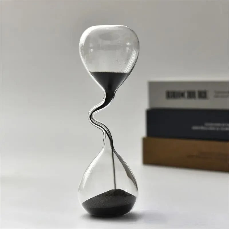 Kurvige schwarze Sanduhr | Glas