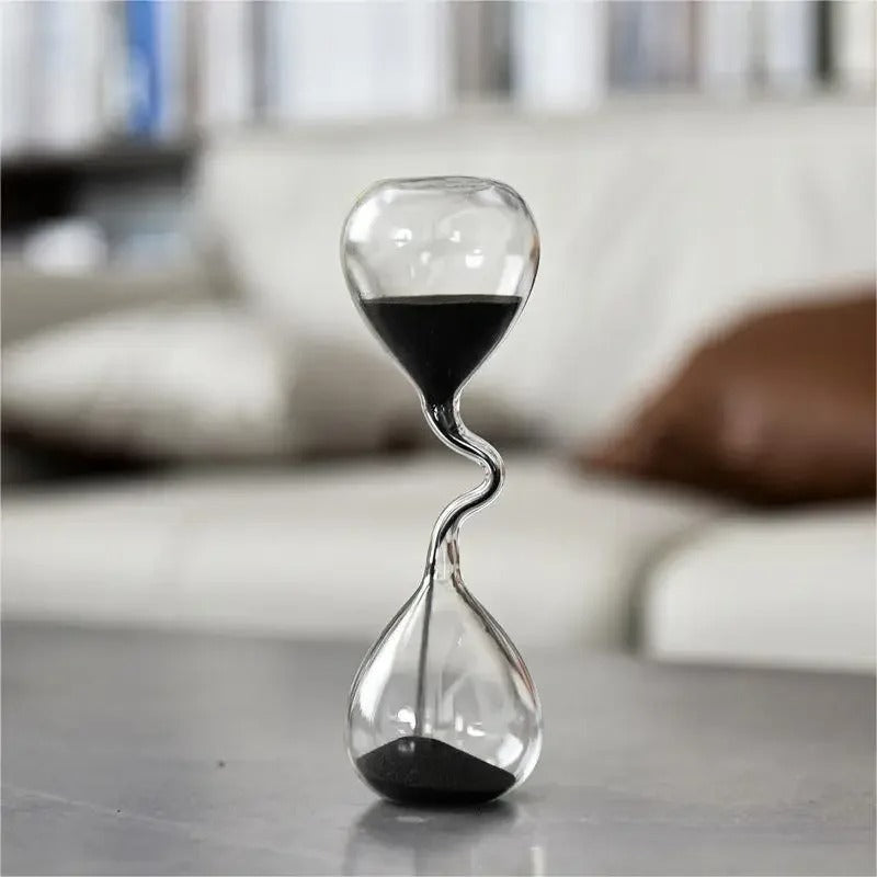 Kurvige schwarze Sanduhr | Glas