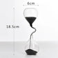 Kurvige schwarze Sanduhr | Glas