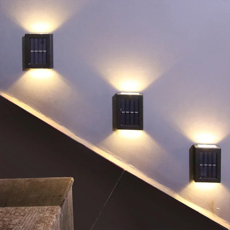 Frendorf | SolarGlow™ LED Solar Wandlampen – Kabellos, Wetterfest & Stimmungsvolles Licht für Außenbereiche