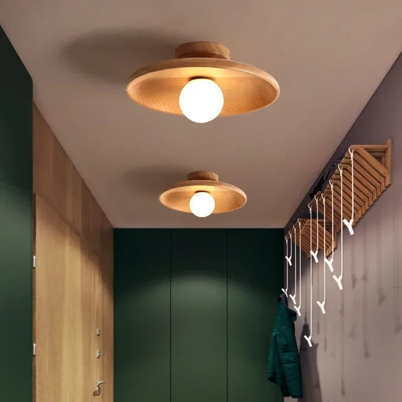 Stilvolle Holz-Deckenleuchte für jeden Raum