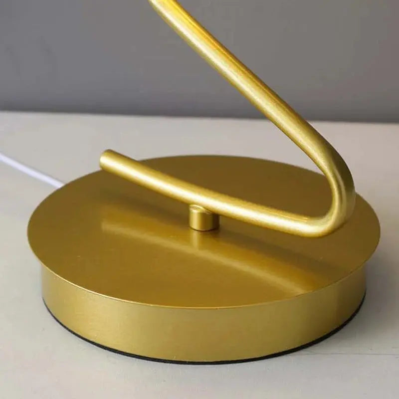 Luxus Tischlampe in Form eines Schmetterlings