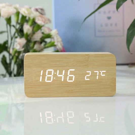 Minimalistische LED-Uhr | Holz
