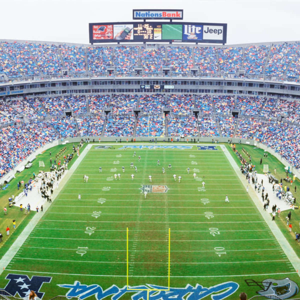 Frendorf | NFL-Football im Ericsson Stadium Charlotte Wandkunst