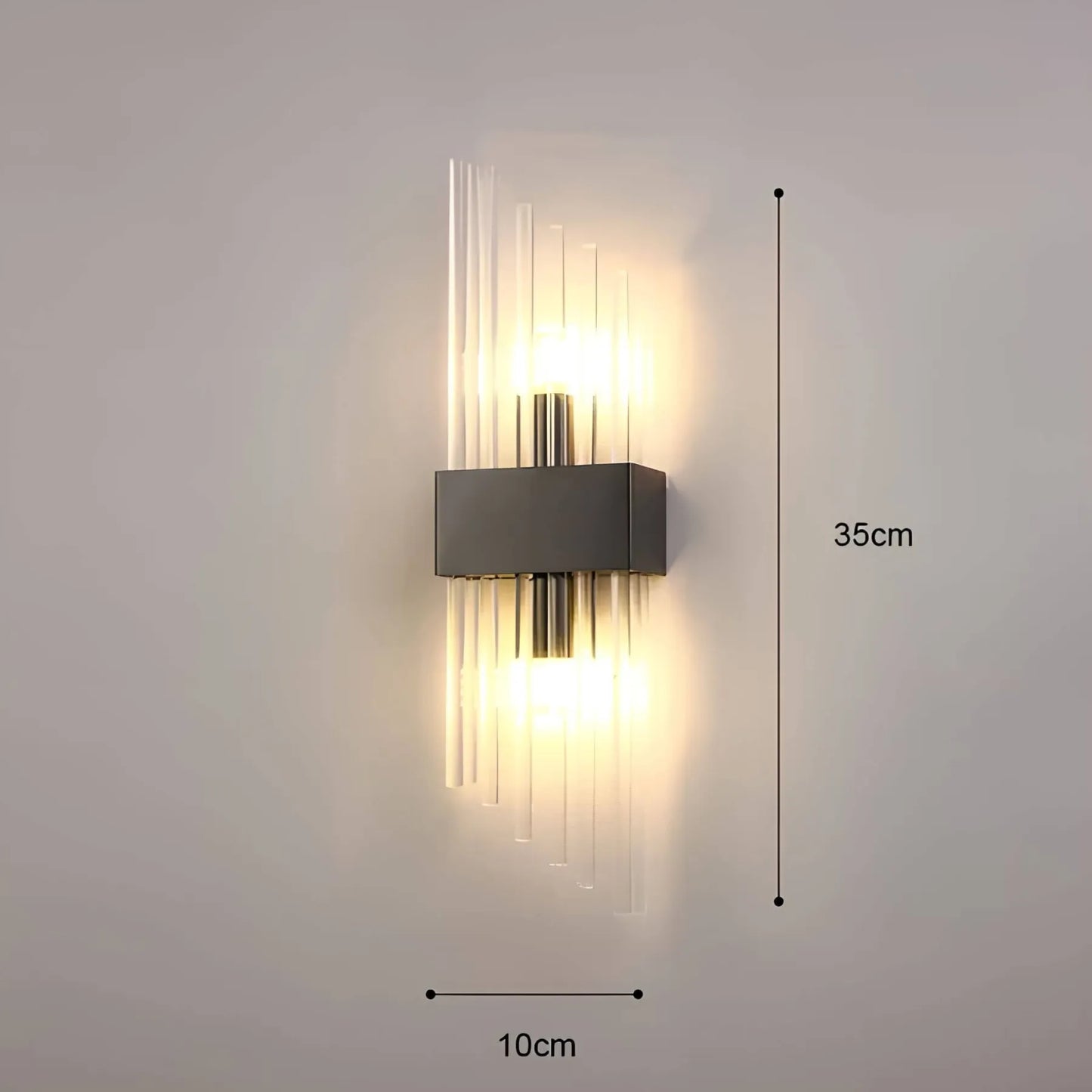 Wandleuchte mit Kristallverzierung