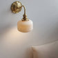 Frendorf | Elegante Messing Wandlampe für einen traditionellen Flair