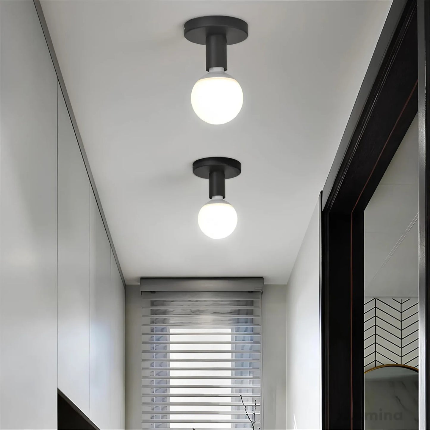 Einfache Deckenlampen