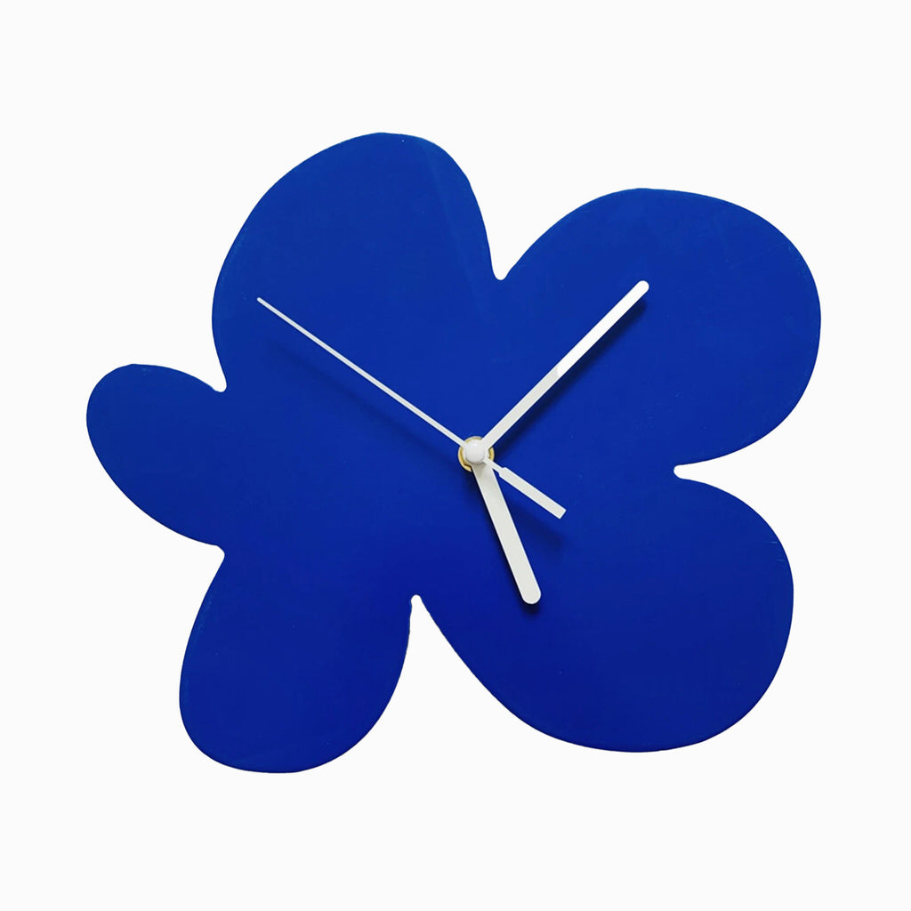 Blumen Blob Acryl Wanduhr