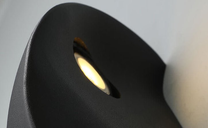 Frendorf | LED Wandleuchte Halb-Rund für einen eleganten Stil in Ihrem Raum und Büro