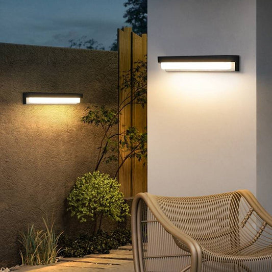 Frendorf | Bringen Sie Ihr Outdoor mit der Solar-linear Acryl Außenwandlampe zum Strahlen
