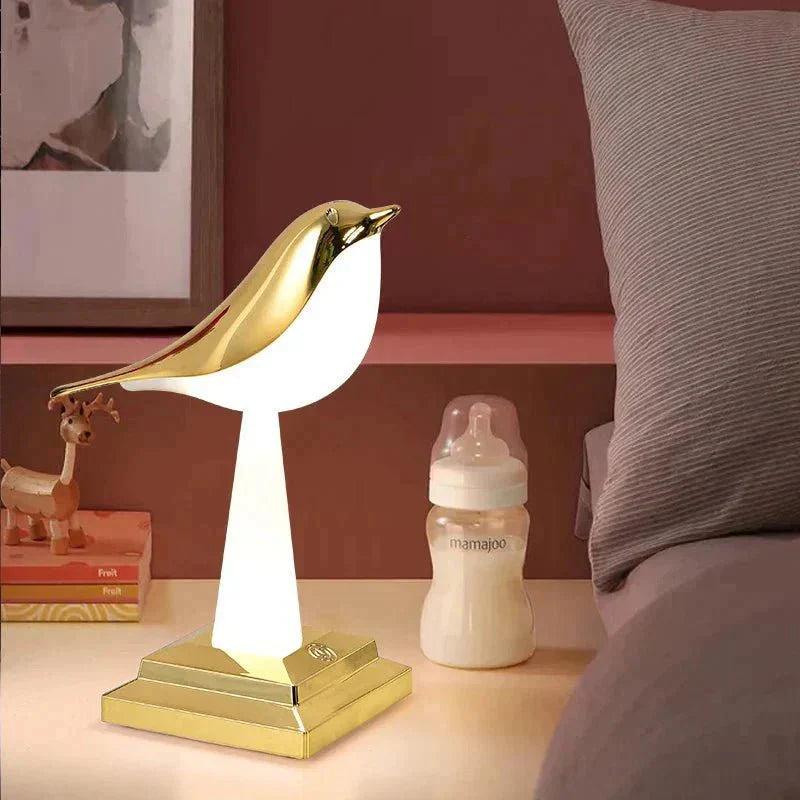 Frendorf | Natural Love mit der eleganten Ekster Vogel Stehlampe