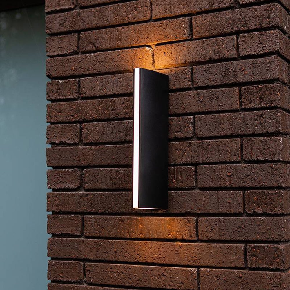 Frendorf | Moderne Metallbeleuchtung für stilvolles Outdoor mit langer Lebensdauer