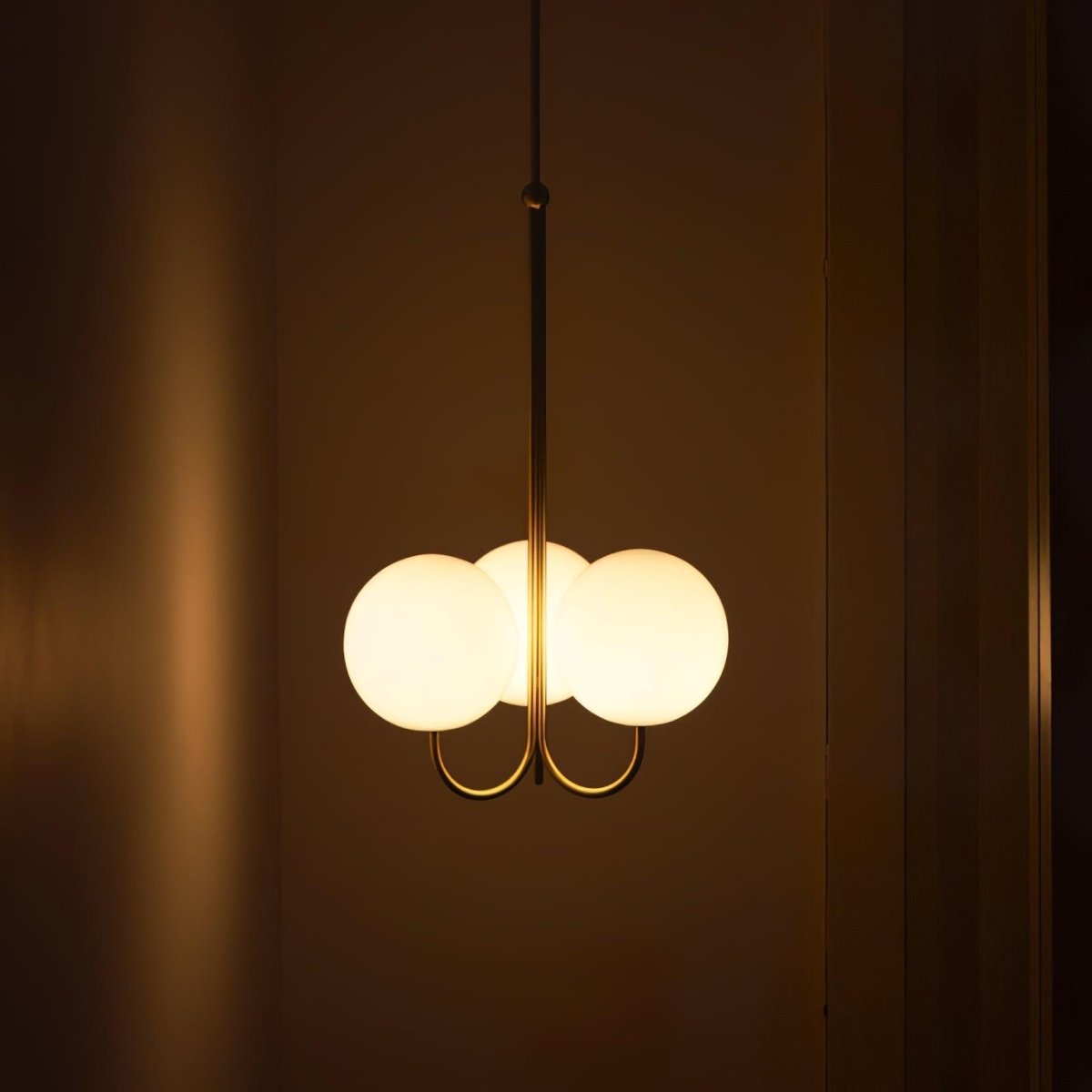 Frendorf | Beleuchten Sie Ihr Interieur mit der modernen Eckenbeleuchtung