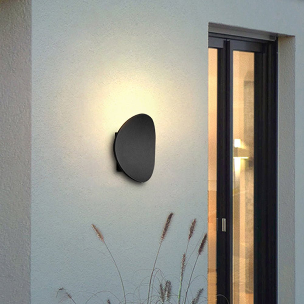 Frendorf | Moderne Outdoor Lume in Pebble, wasserdicht und mehr zur Verschönerung Ihrer Räume