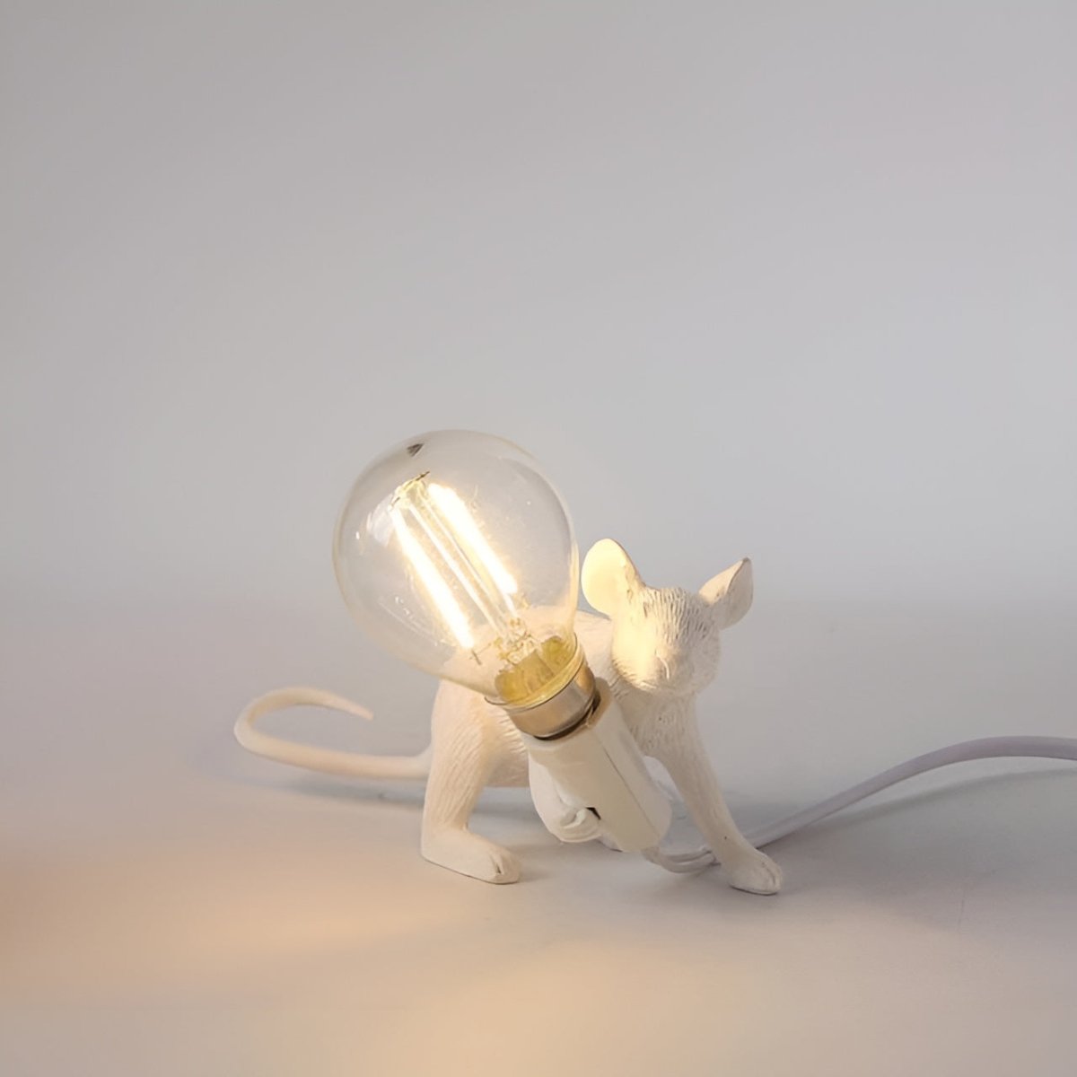 Maus Tischlampe mit LED - Einzigartige Dekoration für stimmungsvolle Beleuchtung