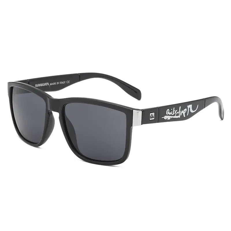 Klassische quadratische Sonnenbrille