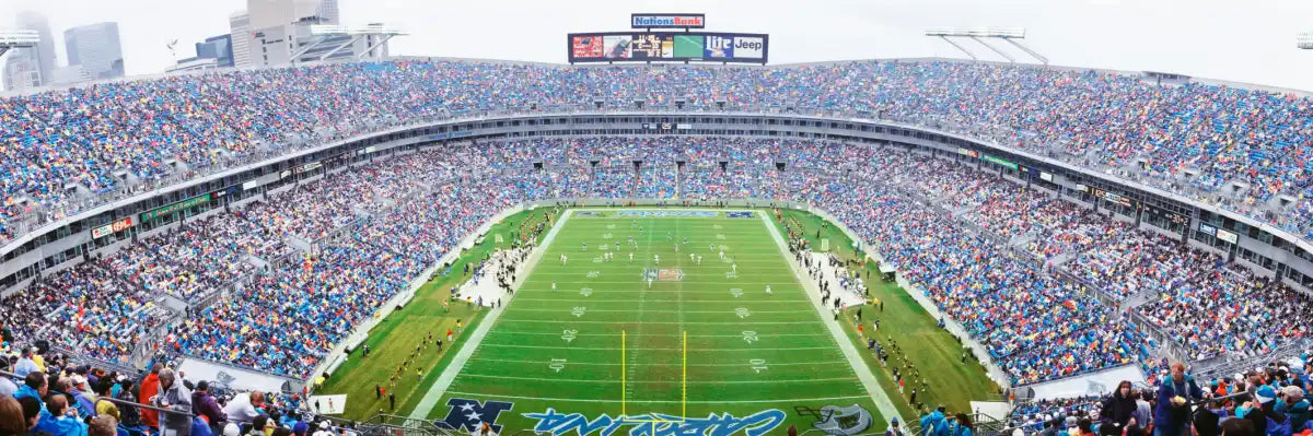 Frendorf | NFL-Football im Ericsson Stadium Charlotte Wandkunst
