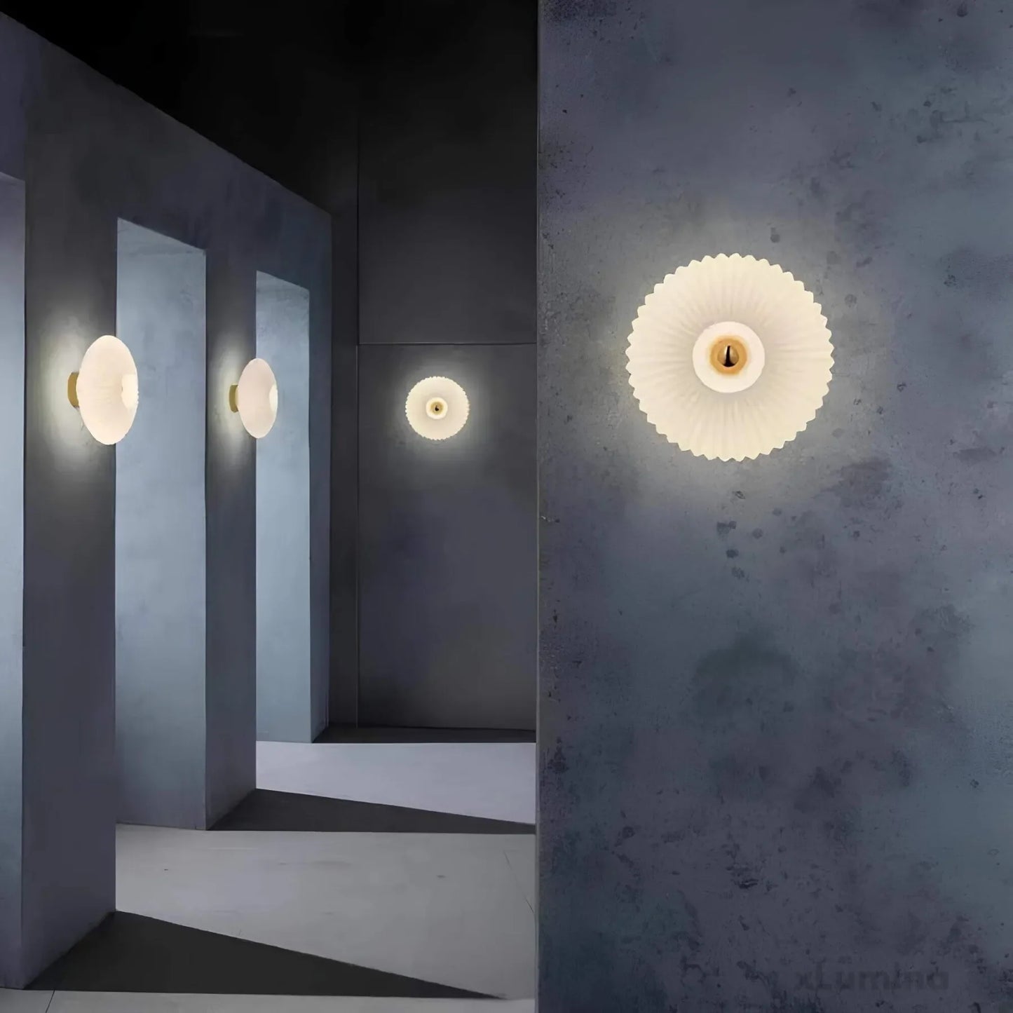 – Glas mit welligem Licht wandleuchte